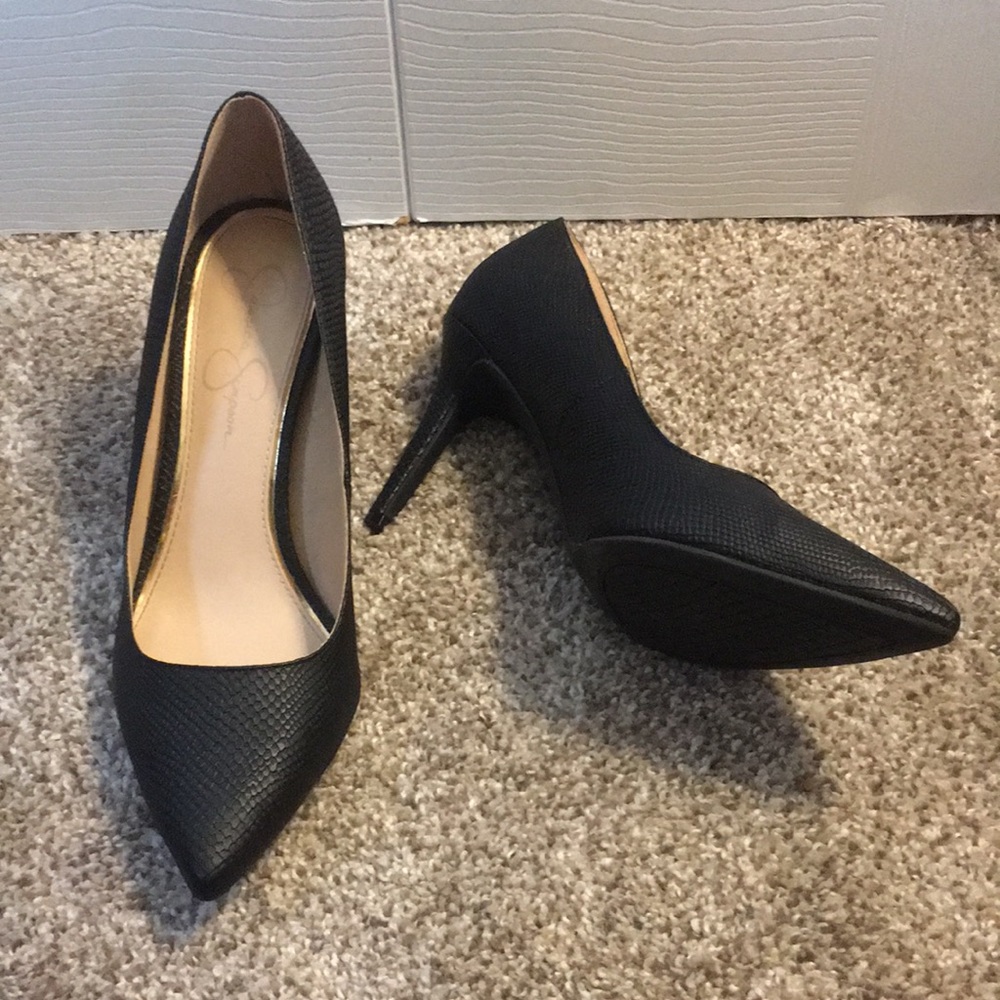 Jessica Simpson “Laenie” Black Textured Heels Pumps Size 9M